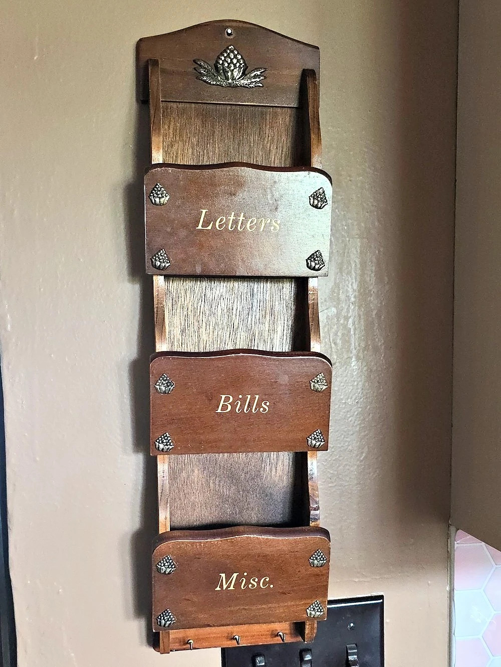 Wooden Wall Organizer Brown